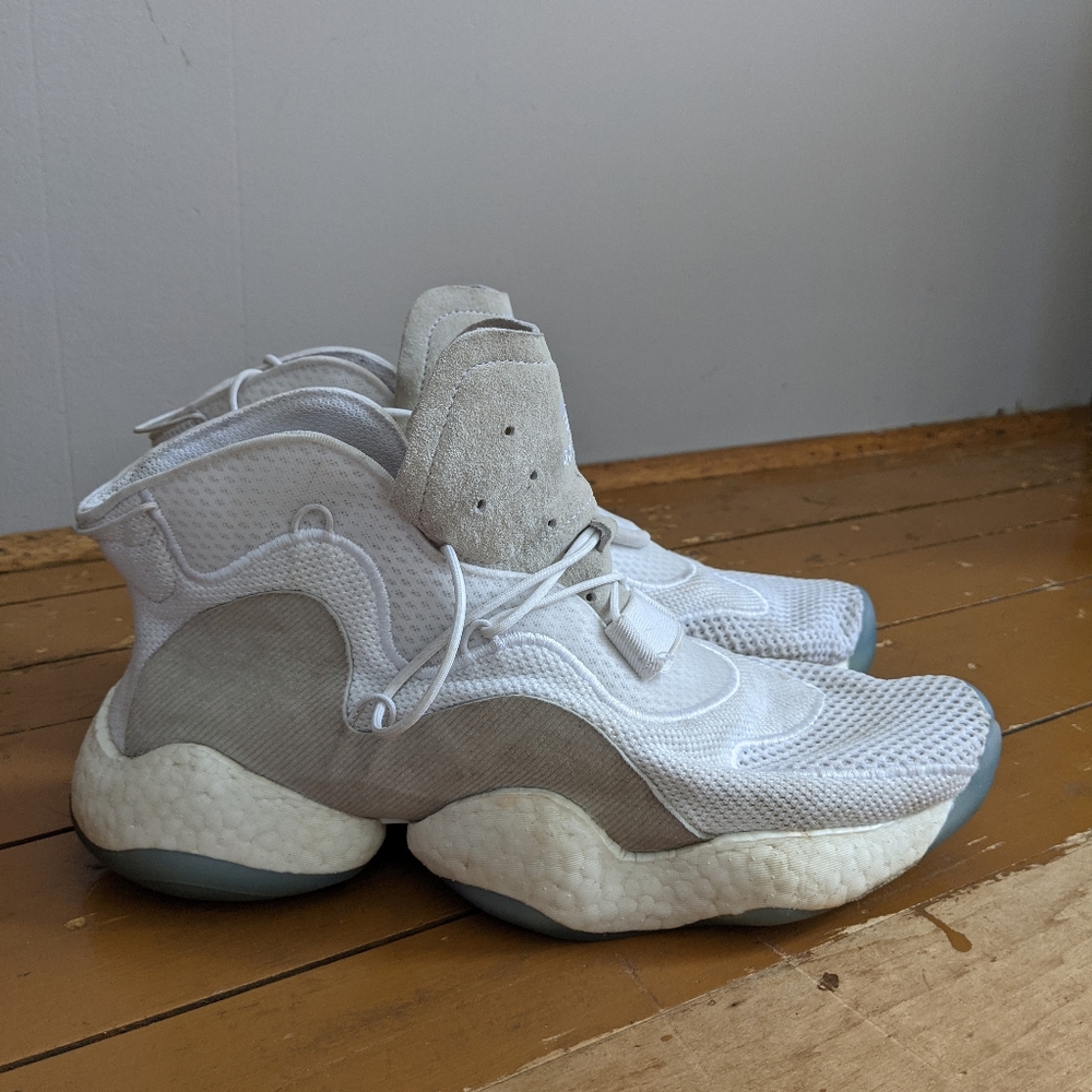 Mens shoes